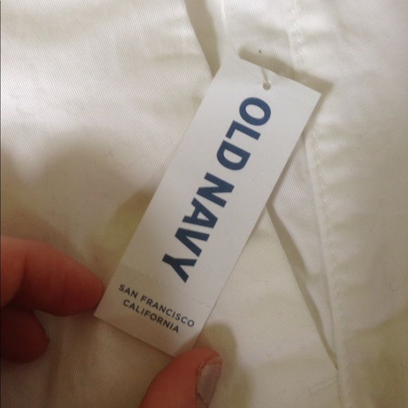 White Size 2 Old Navy Shorts - Picture 6 of 8